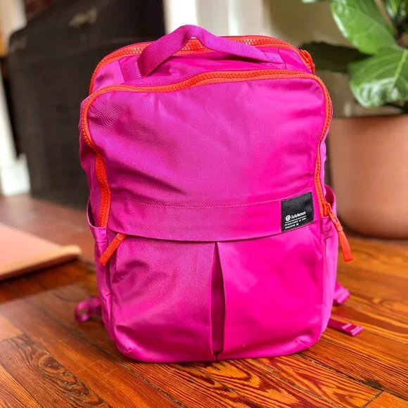 NWOT lululemon Everyday Backpack 2.0, 23L, Ripened Raspberry - Picture 3 of 8